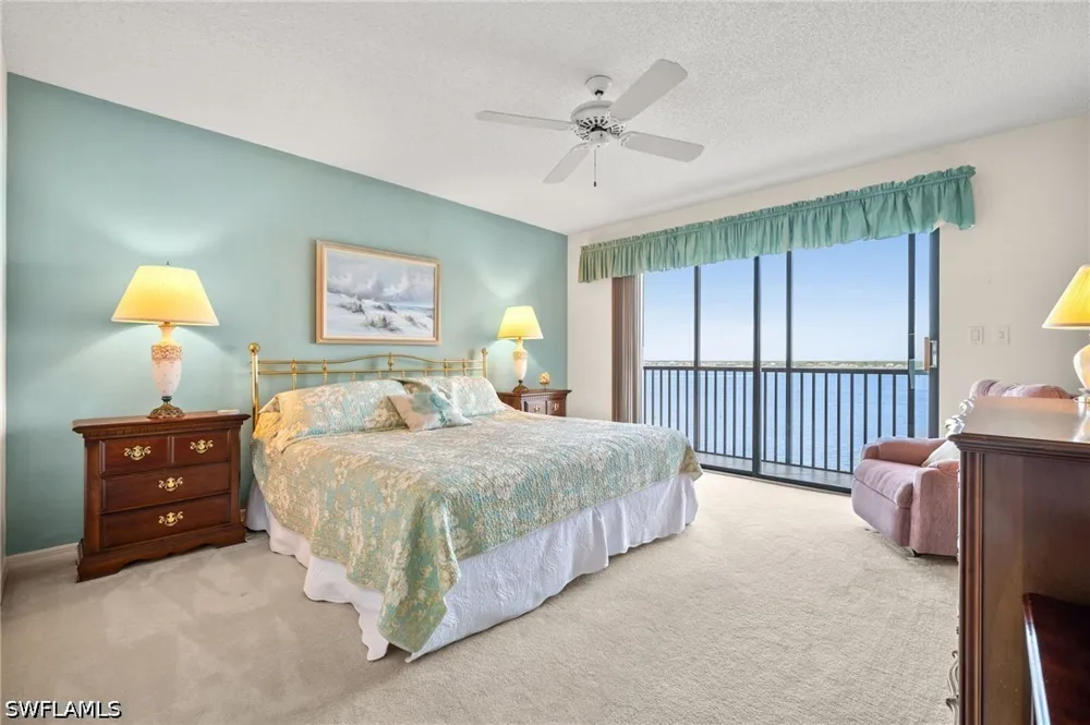 Virginia Avenue #902 Fort Myers, FL 33901