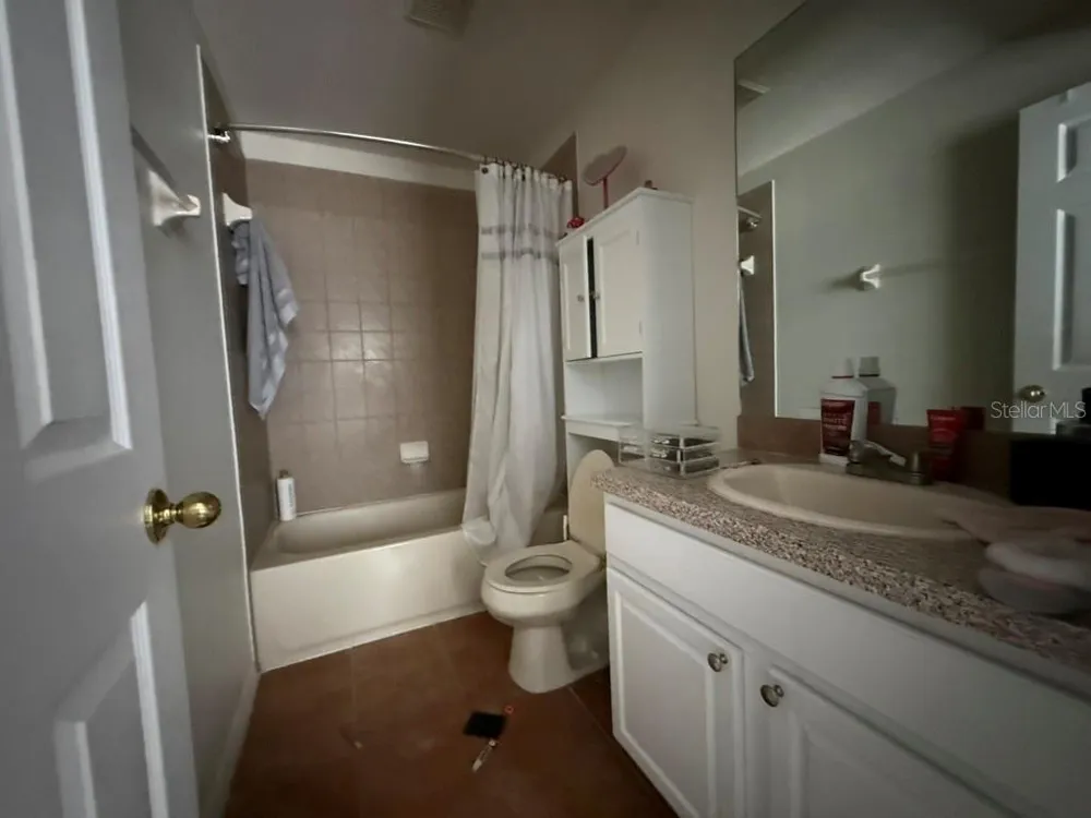 11537 DECLARATION DRIVE Tampa, FL 33635