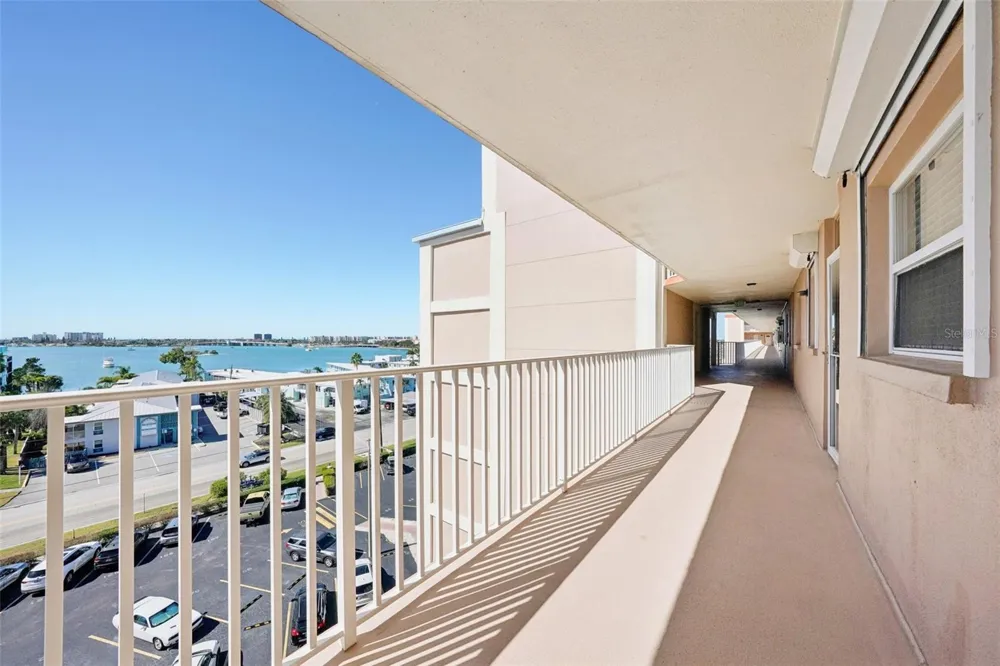 1847 SHORE DRIVE S #711 South Pasadena, FL 33707