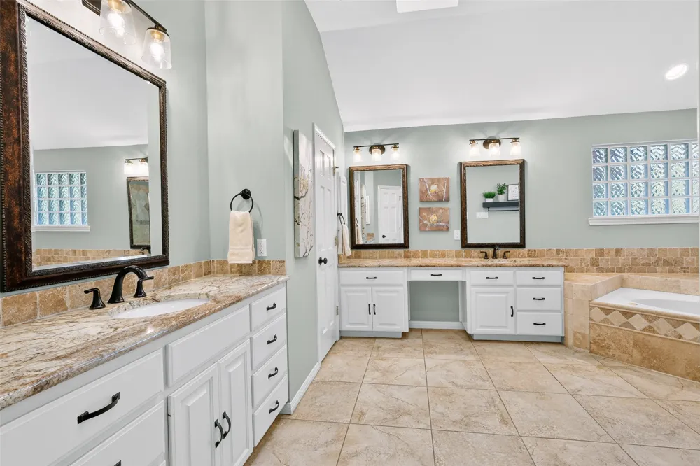30110 Torrey Pines Circle Georgetown, TX 78628