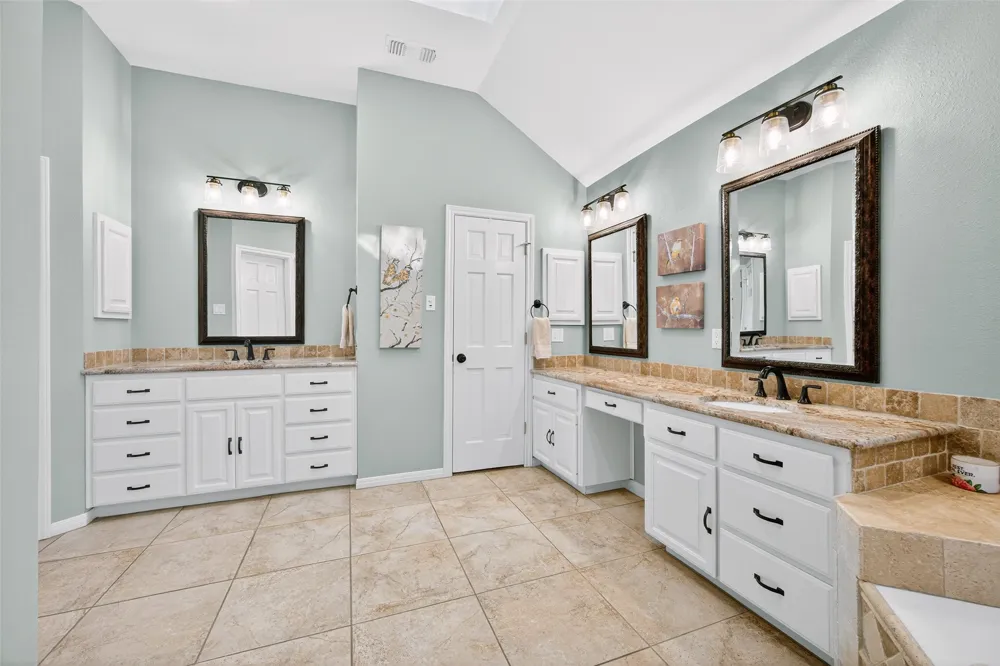 30110 Torrey Pines Circle Georgetown, TX 78628