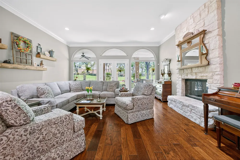 30110 Torrey Pines Circle Georgetown, TX 78628