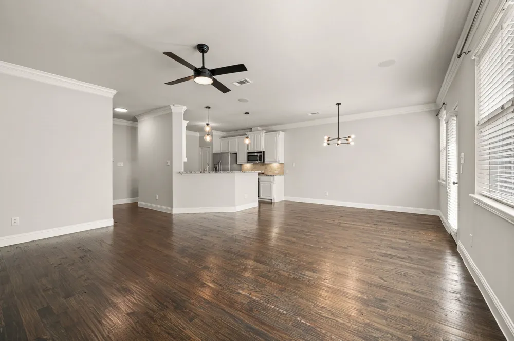 250 Churchill Loop Grapevine, TX 76051