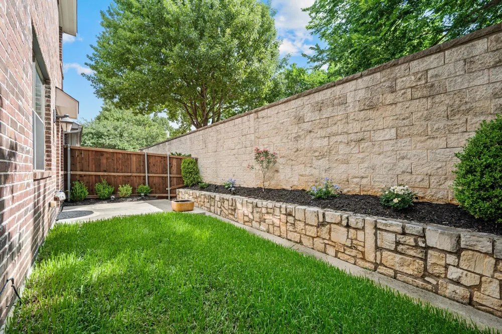 250 Churchill Loop Grapevine, TX 76051