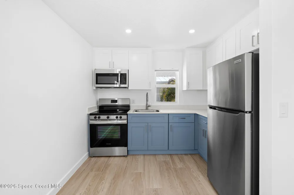 210 6th Avenue #7 Indialantic, FL 32903