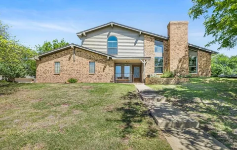 101 JYNTEEWOOD DRIVE