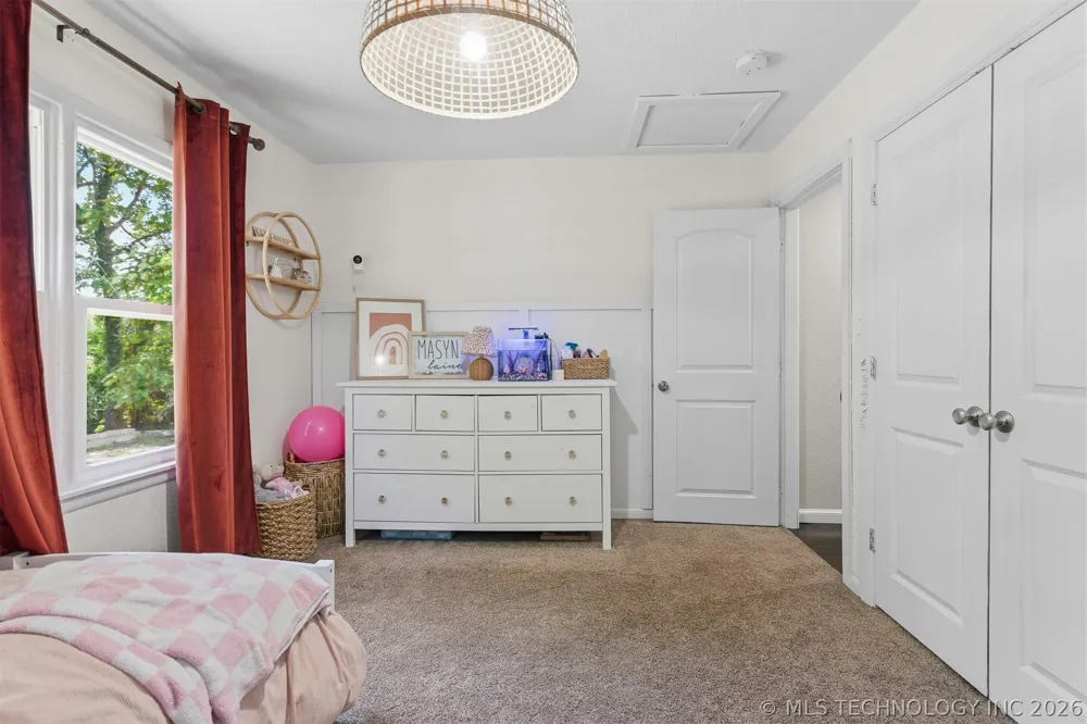1126 W 12th Sulphur, OK 73086