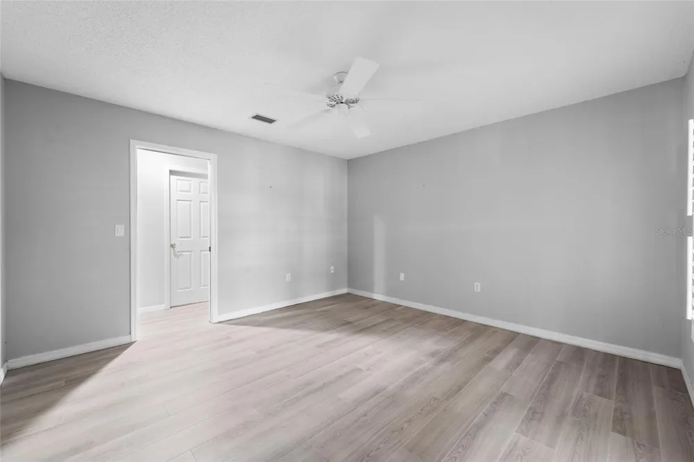 3766 BALLANTRAE DRIVE #22D Sarasota, FL 34238