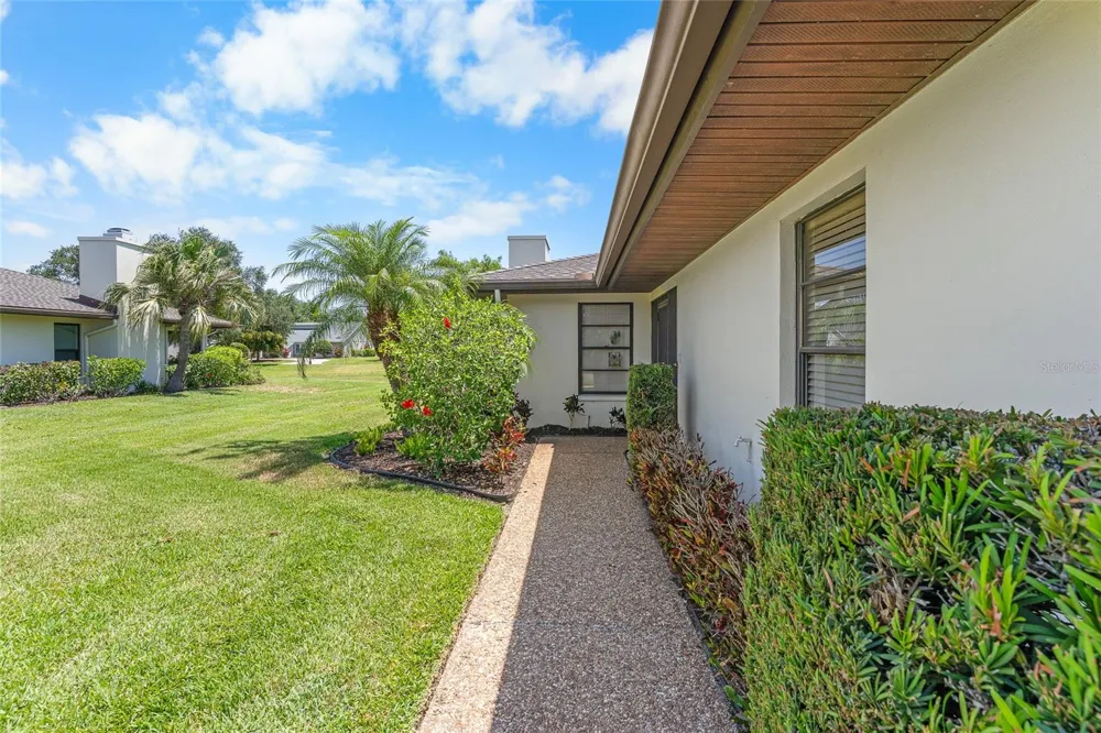 3766 BALLANTRAE DRIVE #22D Sarasota, FL 34238