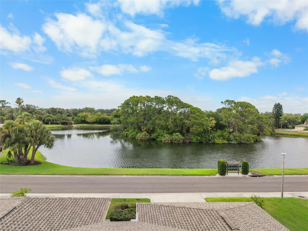 3766 BALLANTRAE DRIVE #22D Sarasota, FL 34238