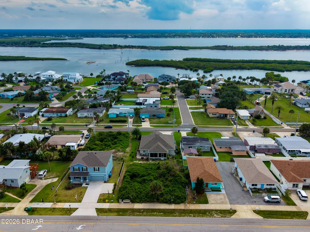 3826 S Atlantic Avenue Daytona Beach Shores, FL 32118