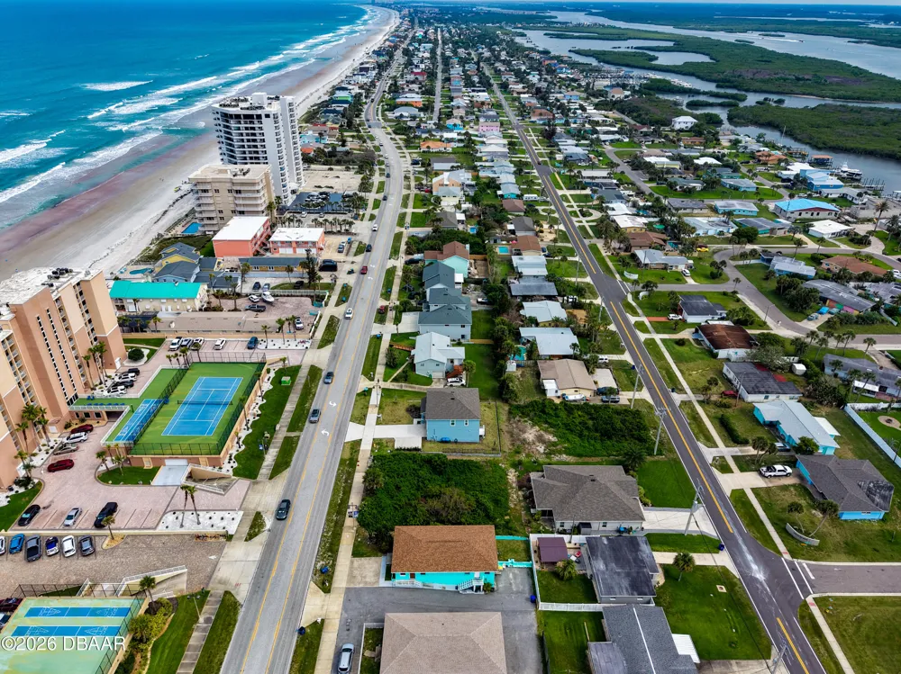 3826 S Atlantic Avenue Daytona Beach Shores, FL 32118