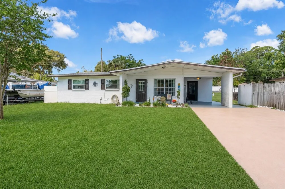 2824 OAK LEA DRIVE South Daytona, FL 32119