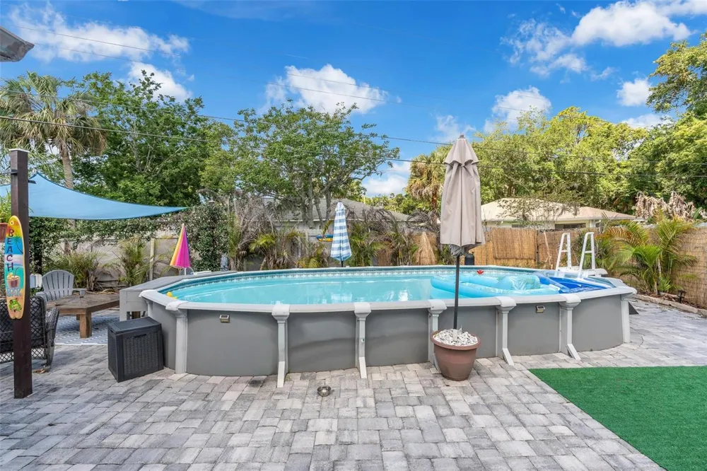 2824 OAK LEA DRIVE South Daytona, FL 32119