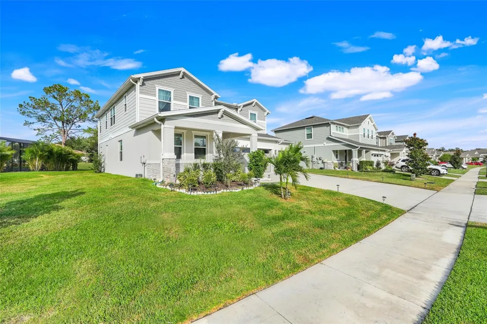10169 SPRING LAKE DRIVE Clermont, FL 34711