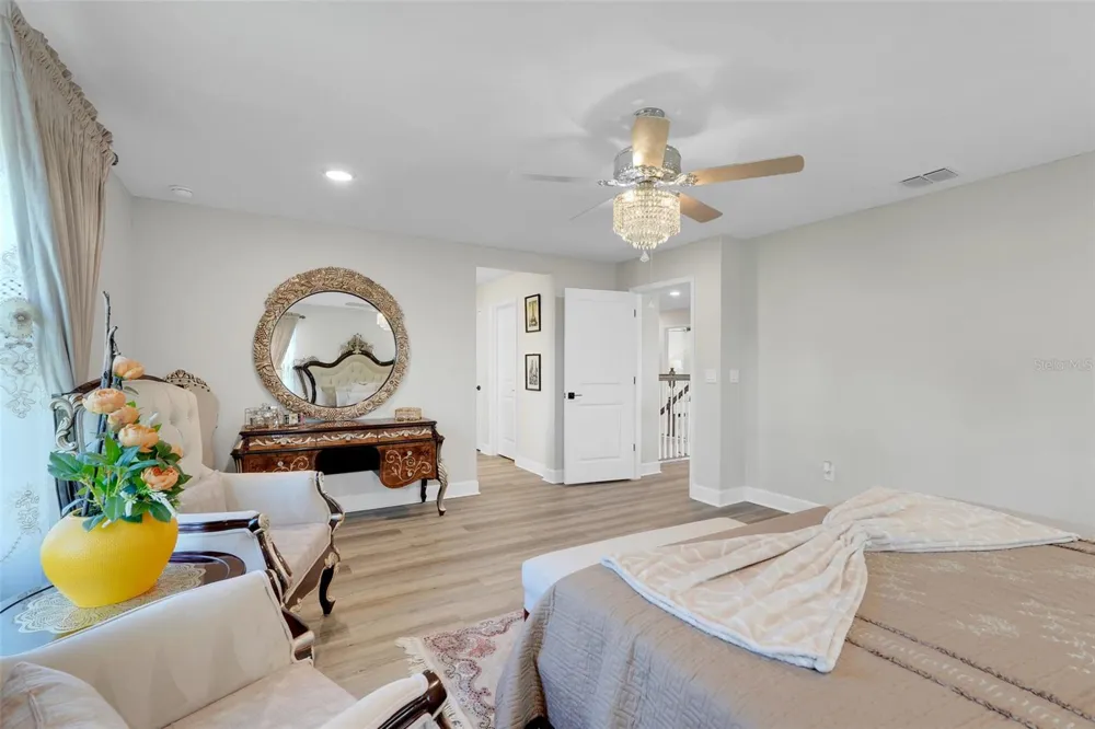 10169 SPRING LAKE DRIVE Clermont, FL 34711