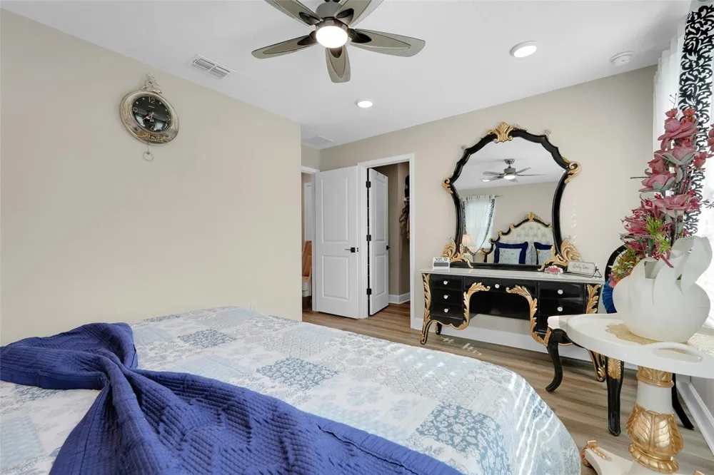10169 SPRING LAKE DRIVE Clermont, FL 34711