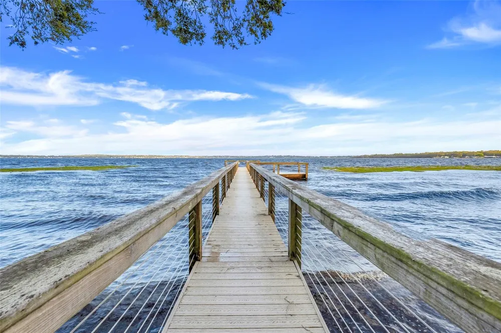 10169 SPRING LAKE DRIVE Clermont, FL 34711