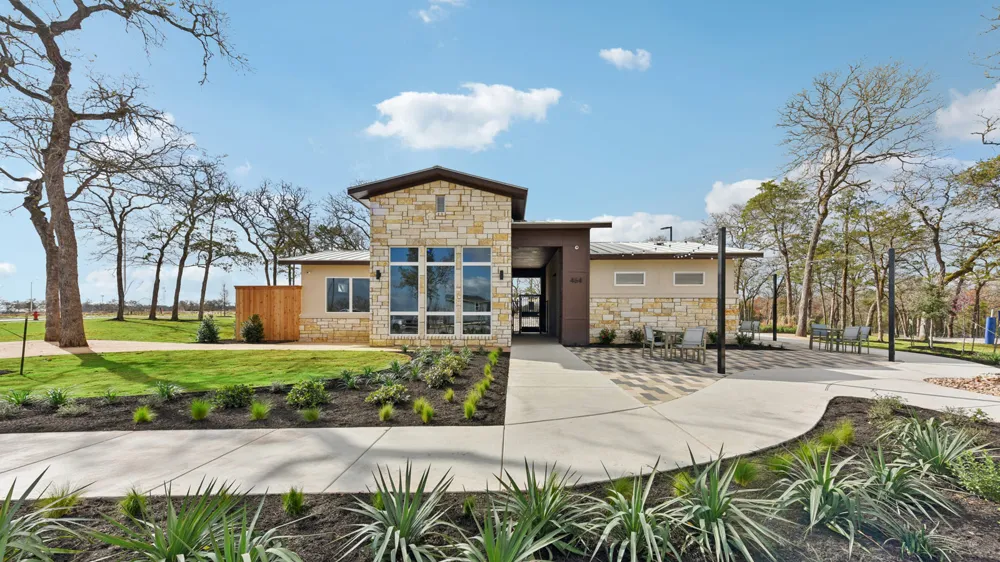 334 George Neggan Lane Bastrop, TX 78602