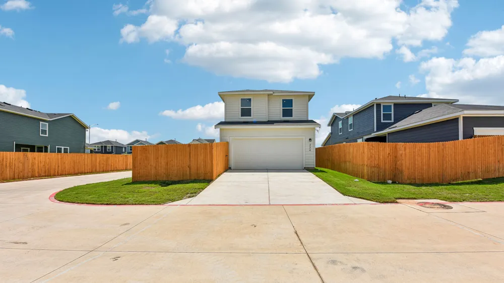 334 George Neggan Lane Bastrop, TX 78602