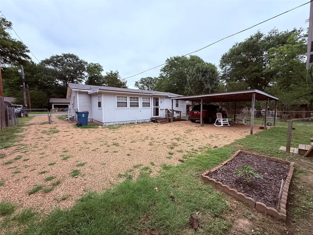306 Floyd Street Winnsboro, TX 75494