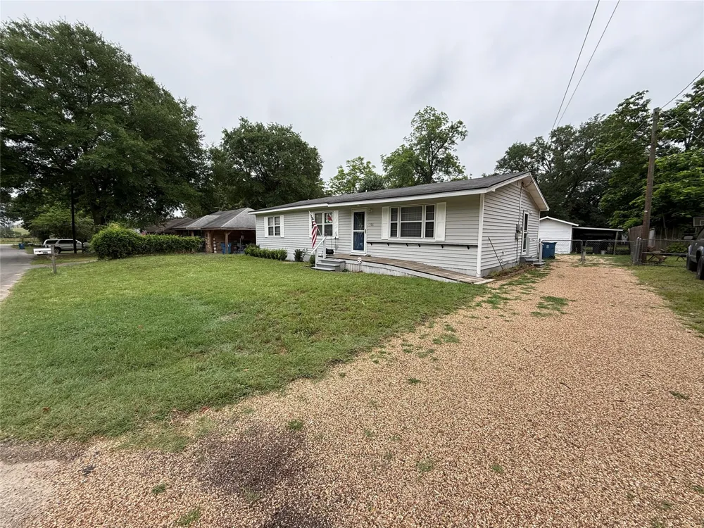 306 Floyd Street Winnsboro, TX 75494