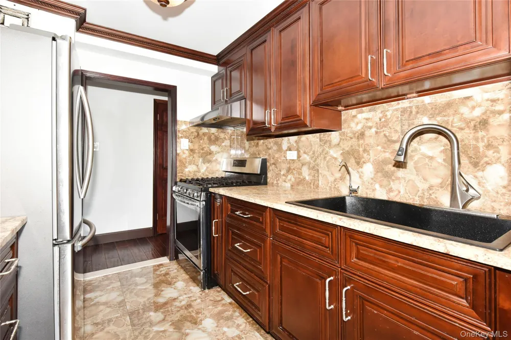152-18 Union Turnpike #5O Flushing, NY 11367