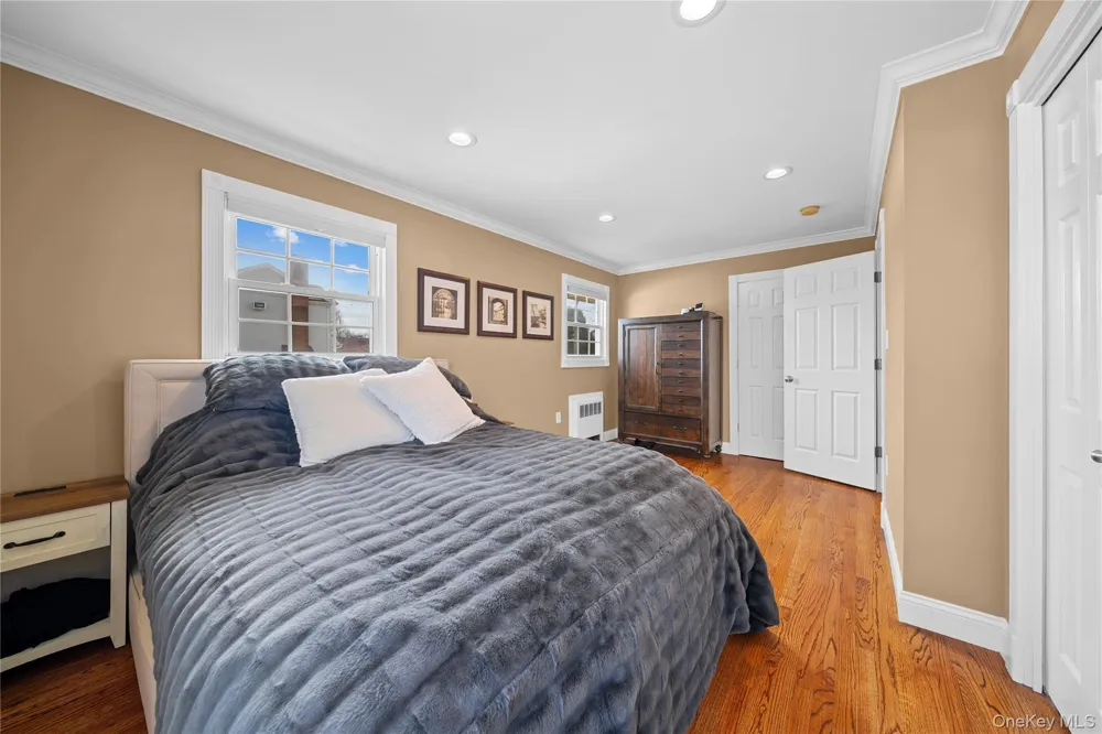 261 6th Street Bethpage, NY 11714