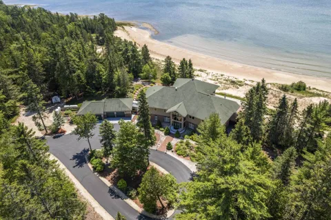 5343 Michibay Drive