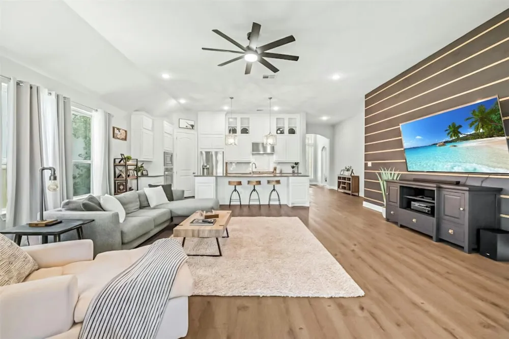 1820 Ficuzza Way Leander, TX 78641