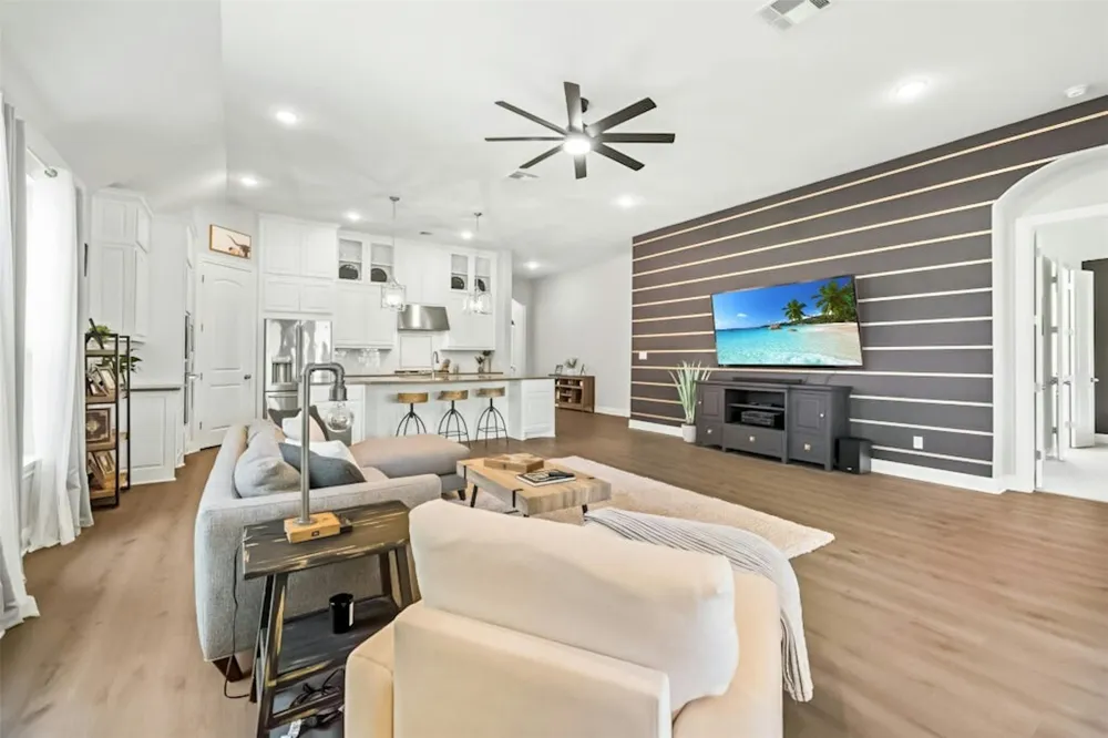 1820 Ficuzza Way Leander, TX 78641