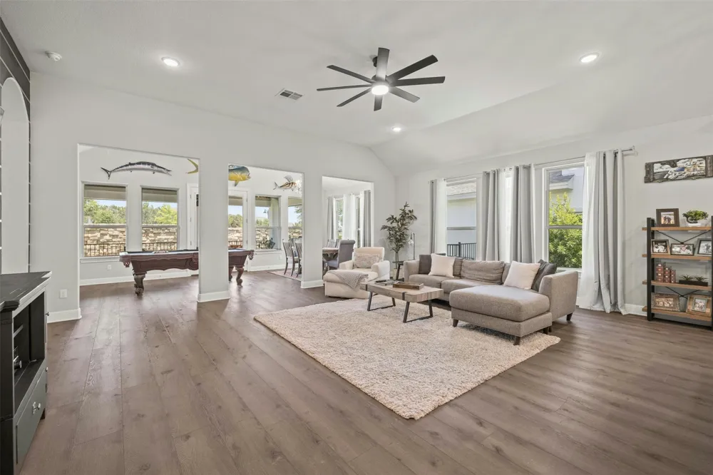 1820 Ficuzza Way Leander, TX 78641