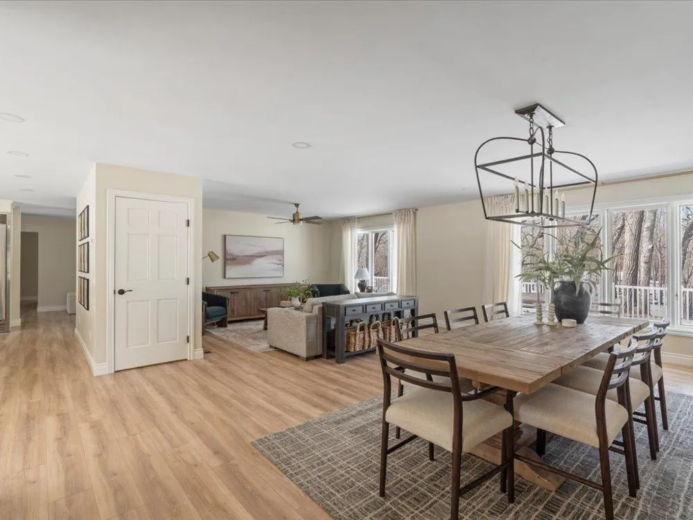 17887 Riverwood Drive Little Falls, MN 56345