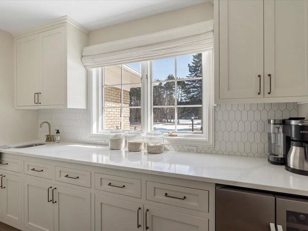 17887 Riverwood Drive Little Falls, MN 56345