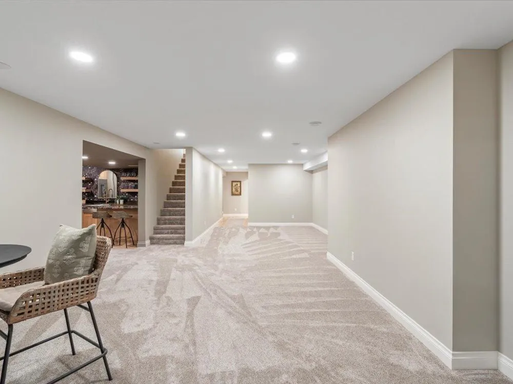 17887 Riverwood Drive Little Falls, MN 56345