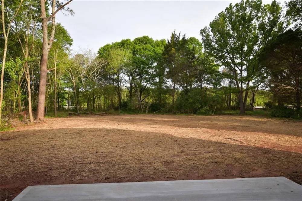 1070 Moreland Drive Watkinsville, GA 30677