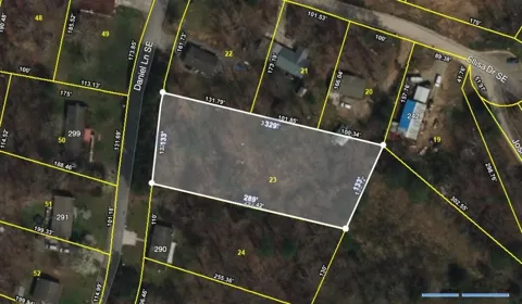 300 Daniel Lane SE
