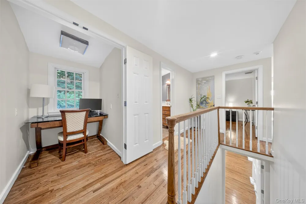 125 Mimosa Drive East Hills, NY 11576