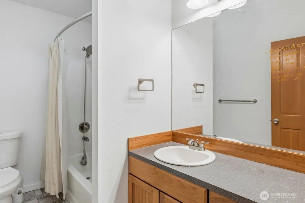 22109 161st Avenue E Graham, WA 98338