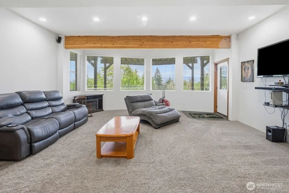 22109 161st Avenue E Graham, WA 98338