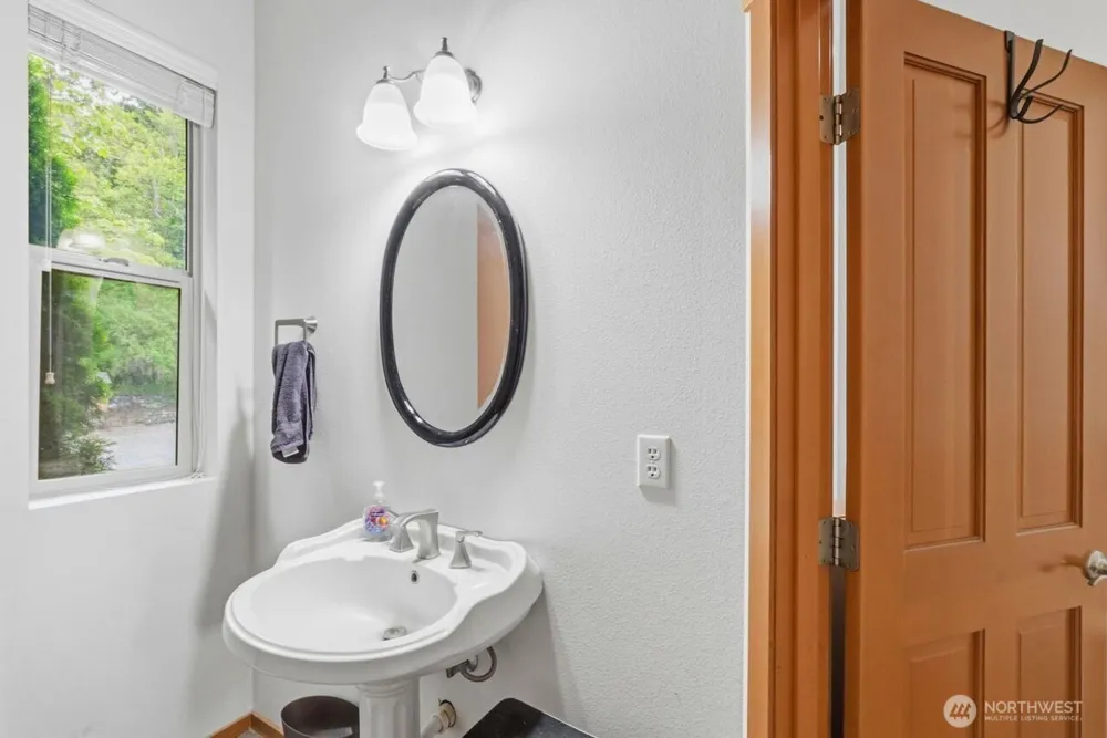 22109 161st Avenue E Graham, WA 98338