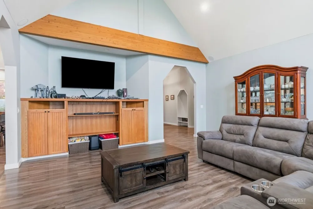 22109 161st Avenue E Graham, WA 98338