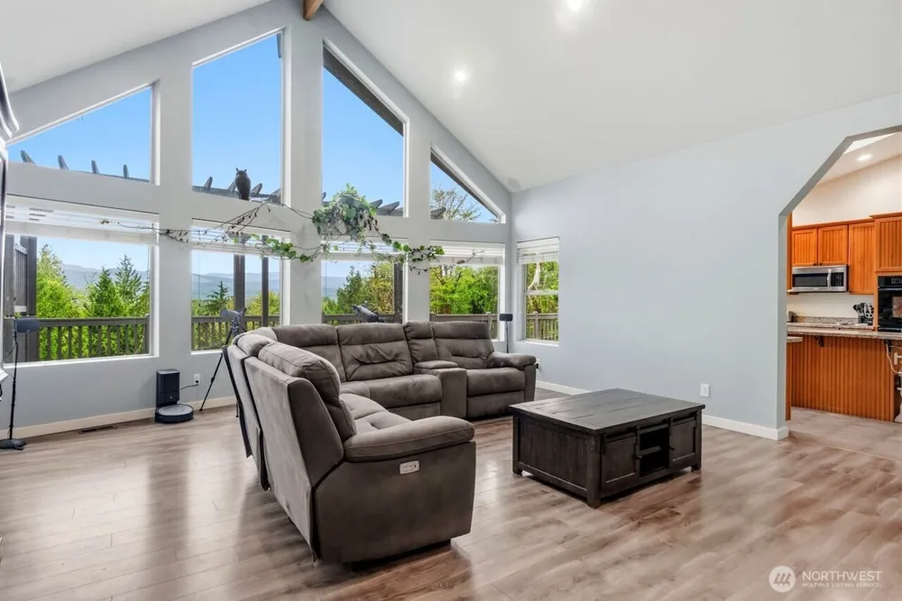 22109 161st Avenue E Graham, WA 98338