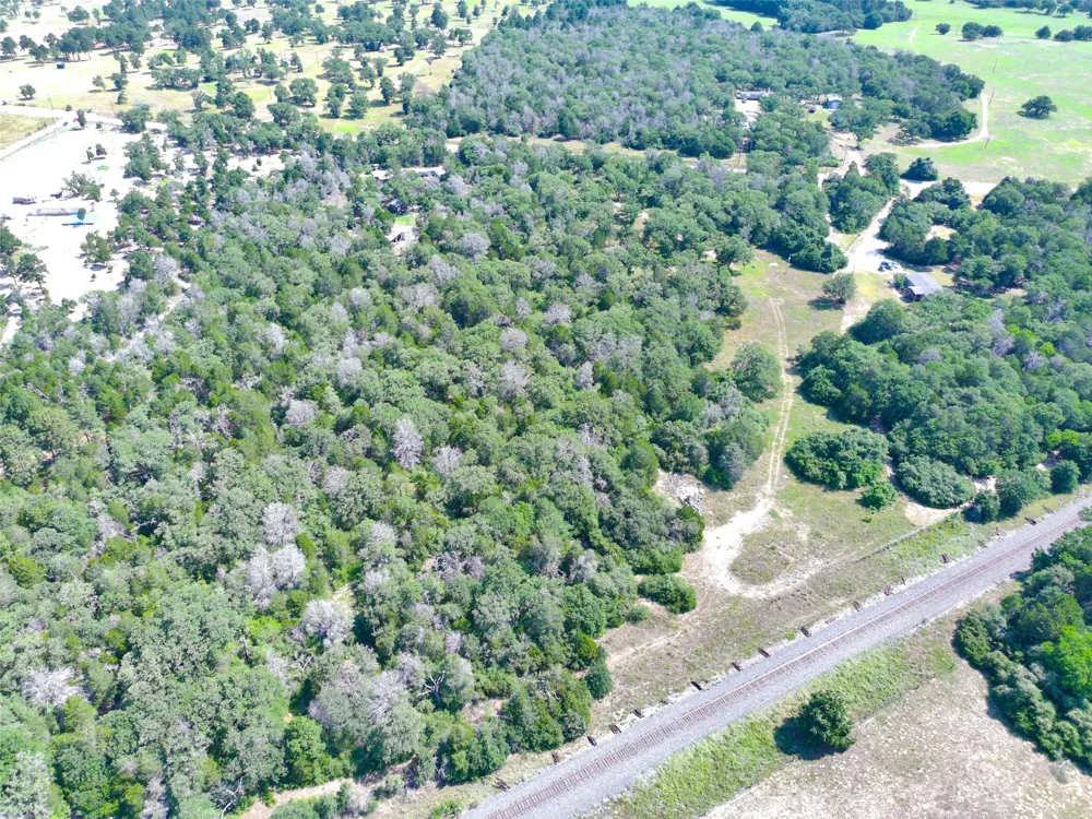 277 Meuth Cemetery Road Red Rock, TX 78662