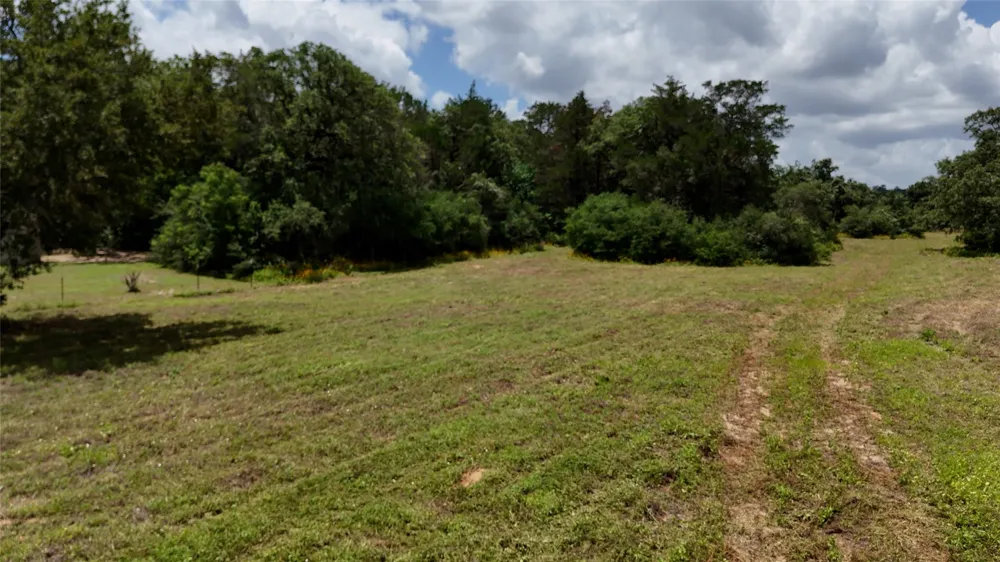 277 Meuth Cemetery Road Red Rock, TX 78662