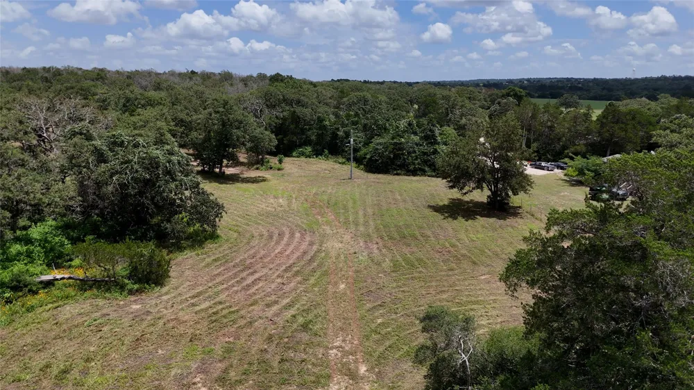 277 Meuth Cemetery Road Red Rock, TX 78662