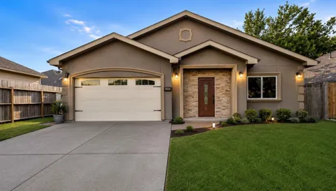 2526 Perez Road
