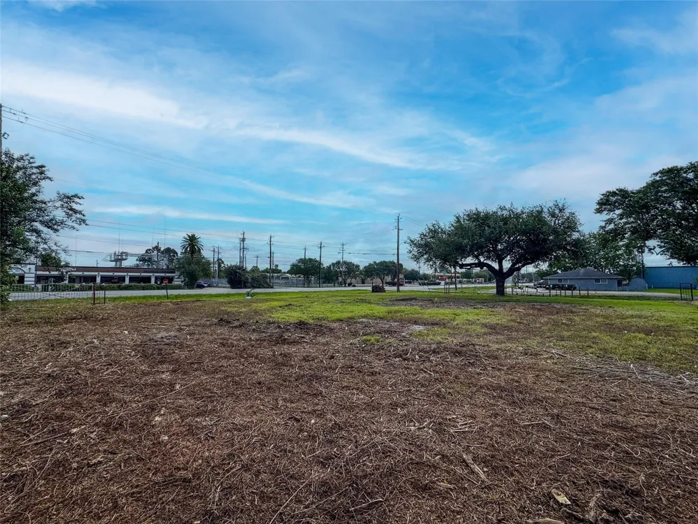 Broadway Fm 518 Pearland, TX 77584