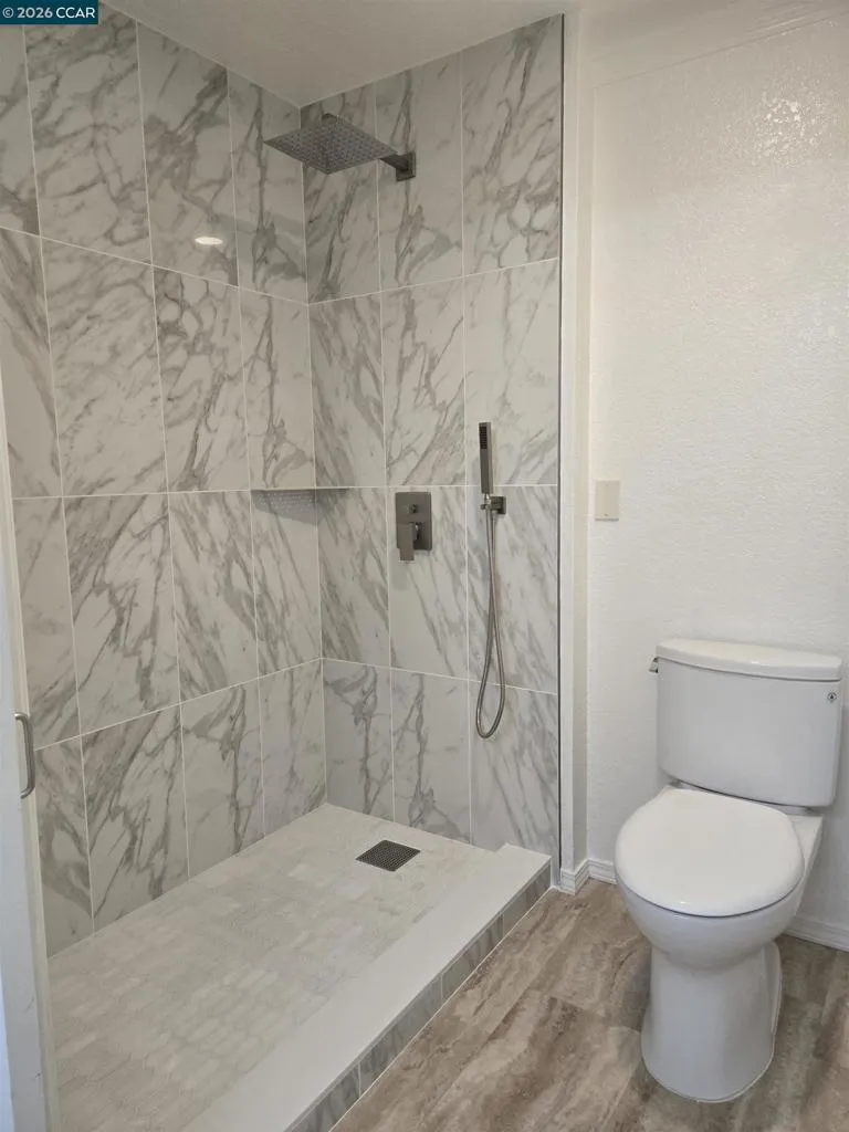1860 Tice Creek Dr #1208 Walnut Creek, CA 94595