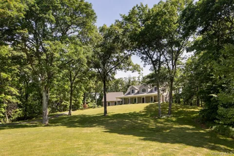 82 Maple Hill Lane